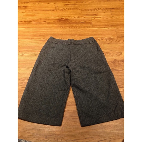 Banana Republic Martin Fit Wide Leg Capri Pants - Picture 4 of 7